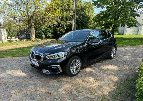 BMW Seria 1 cena 120000 przebieg: 36500, rok produkcji 2020 z Elbląg małe 121